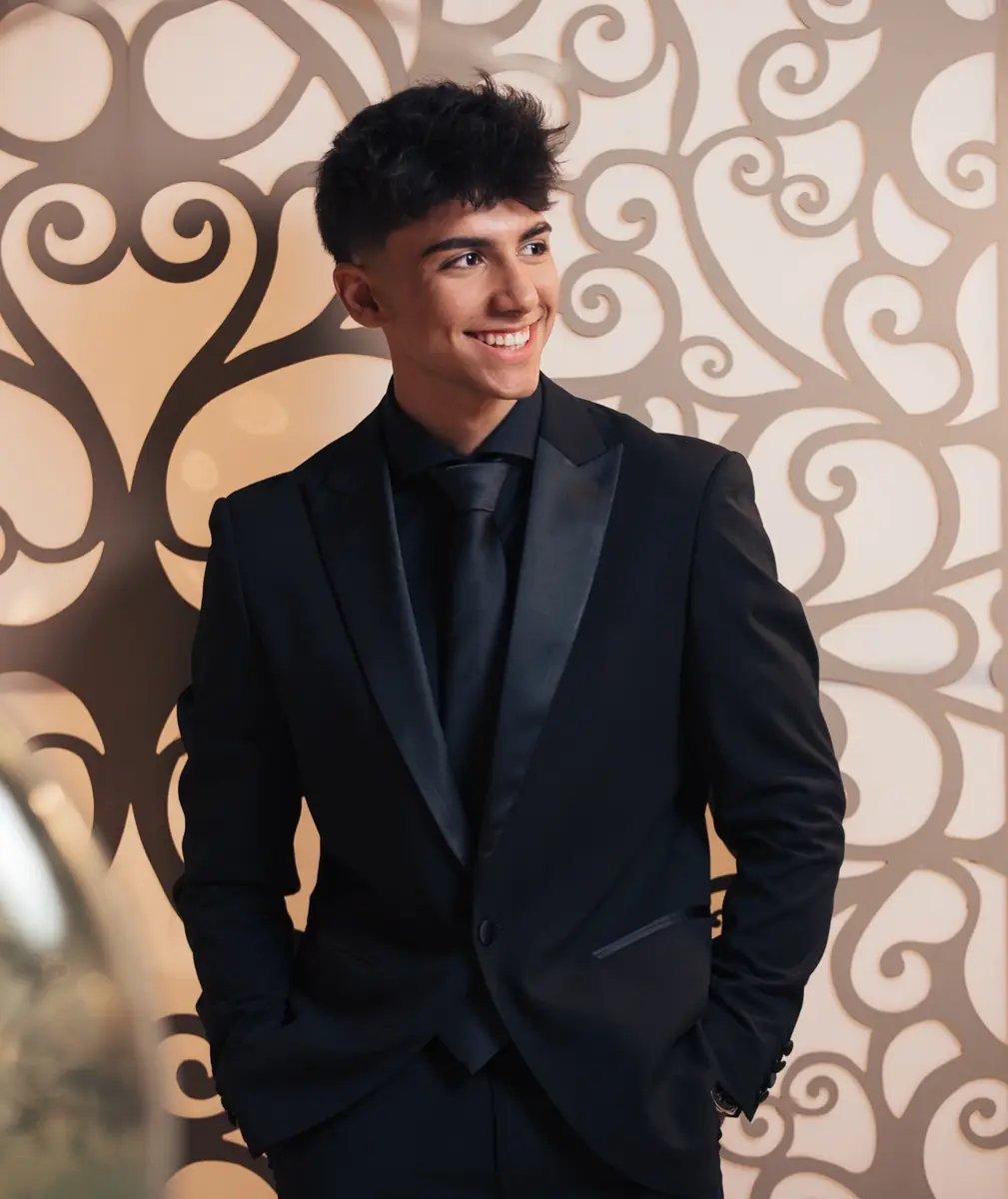 Giacomo, Brand Designer e Developer Freelance